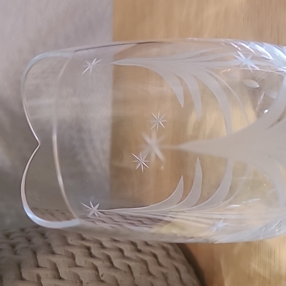 Mikasa Silent Night Crystal Etched Bud Vase Christmas tree Slovenia - Picture 9 of 9